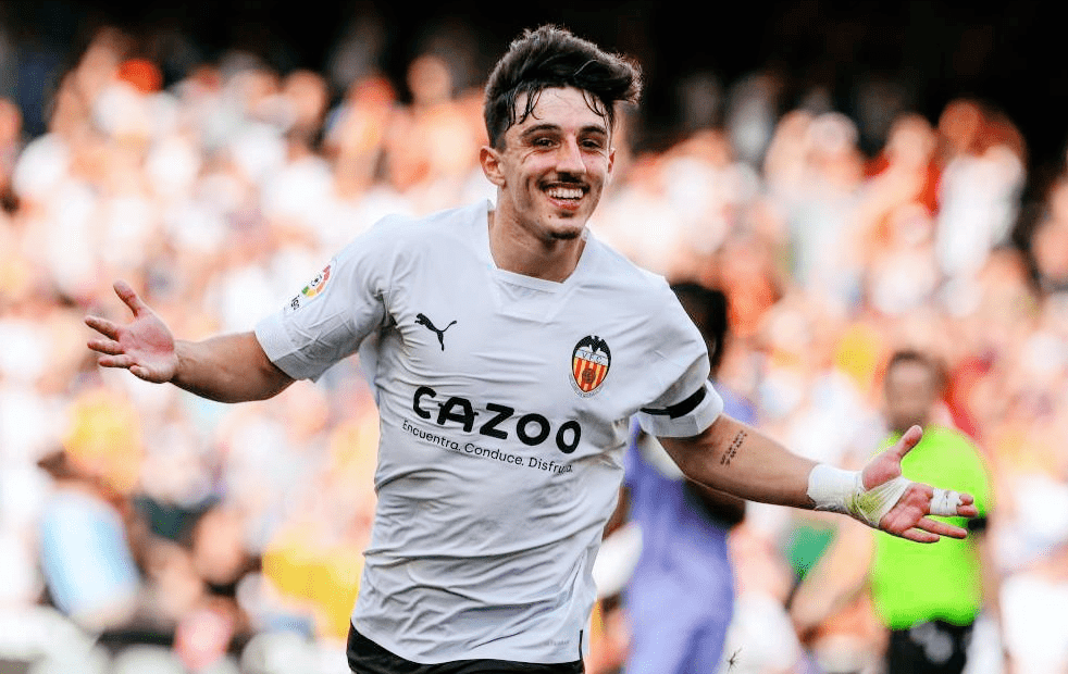 爱游戏入口包含转折点！比利亚雷亚尔绝杀压哨；NBA总决赛冲刺阶段攻防权衡；更衣室稳定；年轻球员得到机会的词条