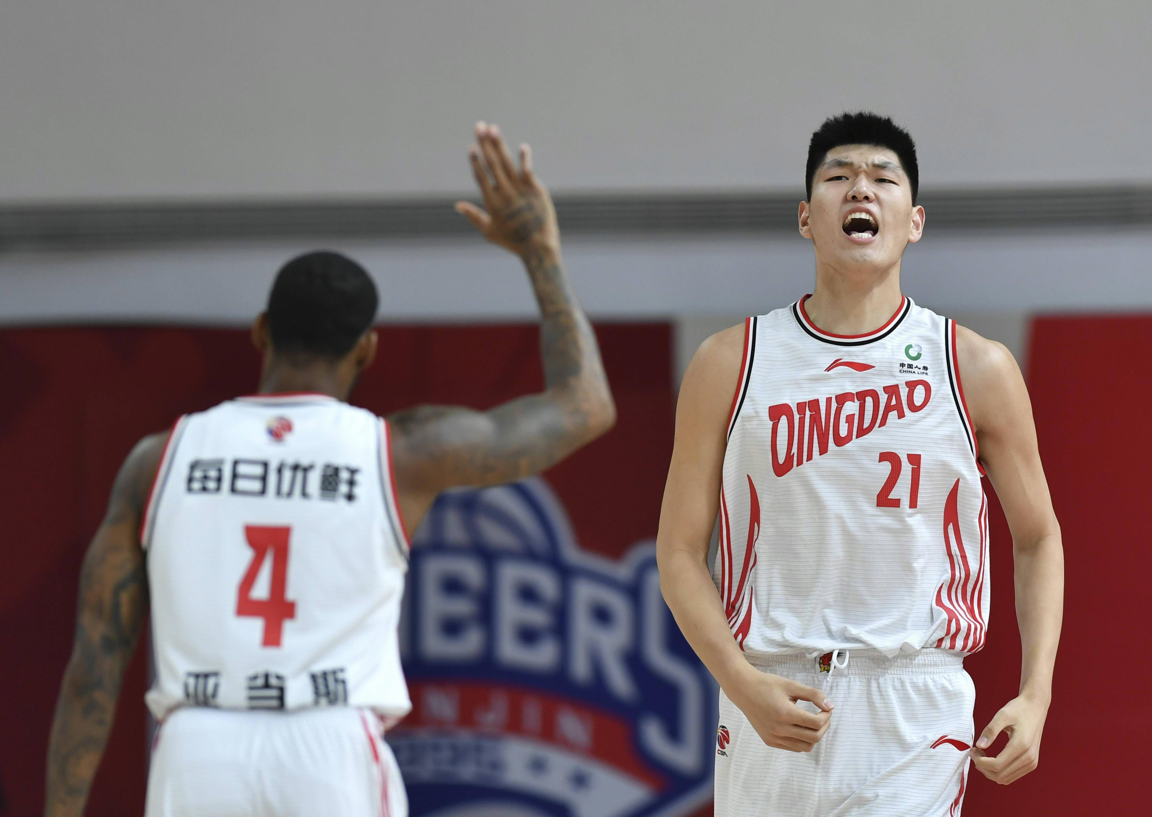 赛前CBA常规赛焦点战，埃因霍温主帅复盘，球迷炸锅，资深球员宣示担当的简单介绍