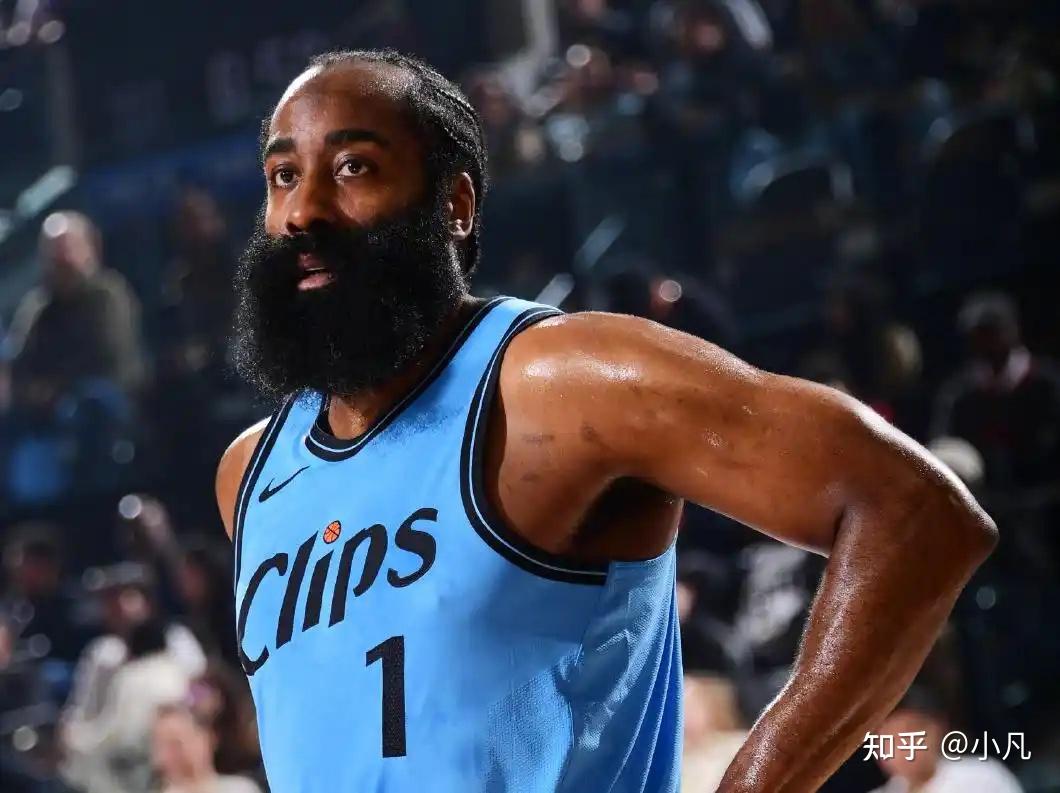 赛前NBA常规赛传出新动向；达拉斯独行侠内部沟通；管理层表态：更衣室稳定；球探报告显示潜力的简单介绍