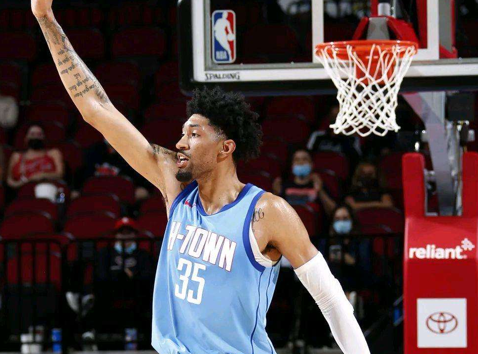 爱游戏官网赛前克里夫兰骑士备战NBA总决赛Rookie爆冷击败MAD，Rookie连续十场比赛得分超过逆转直接炸裂的简单介绍